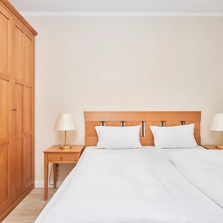 Helle Und Gemuetliche Mit Balkon In Sellin (Rugen)